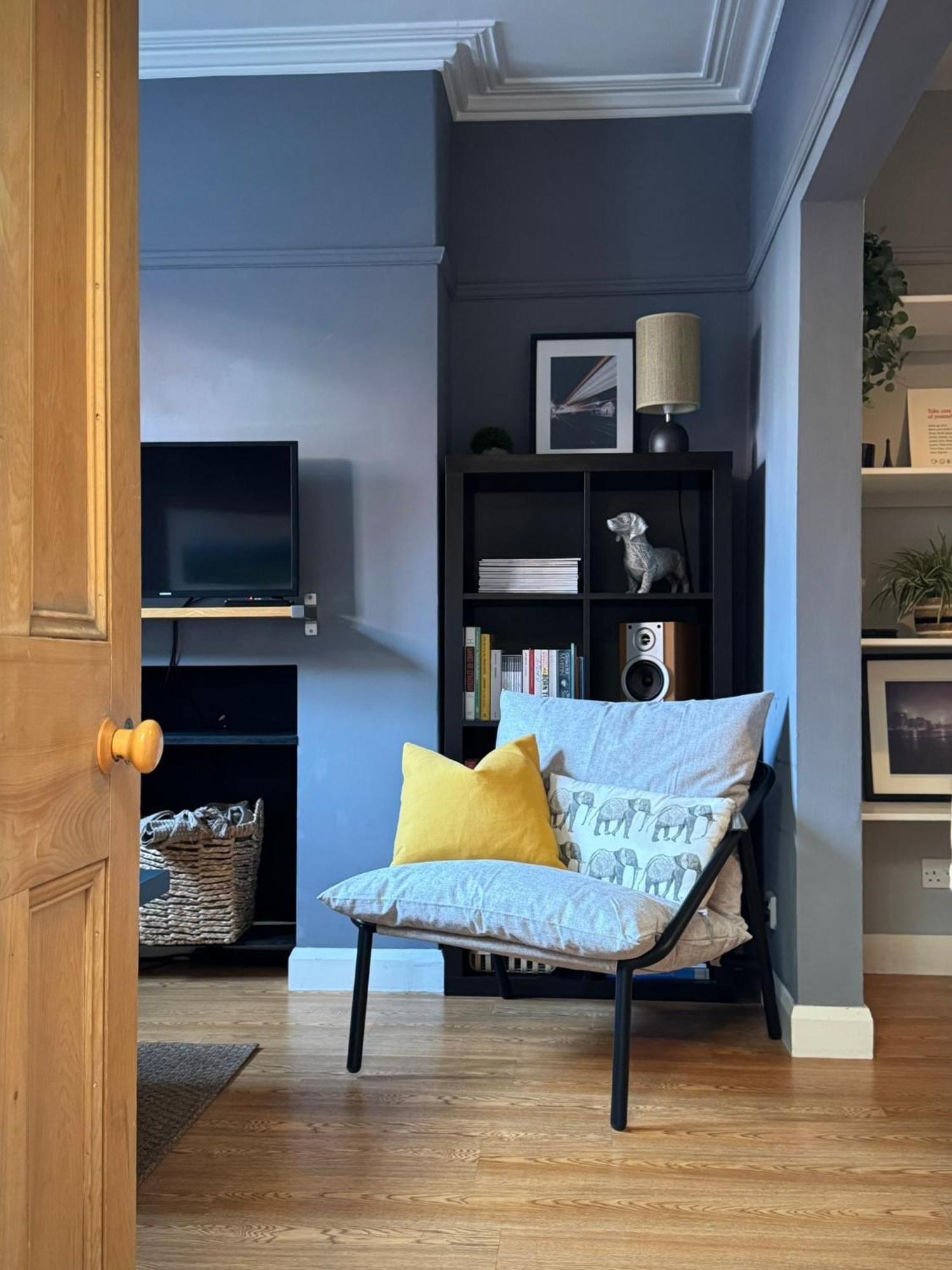 Townhouse In Trendy Suburb Of Hoole Apartment เชสเตอร์ ภายนอก รูปภาพ